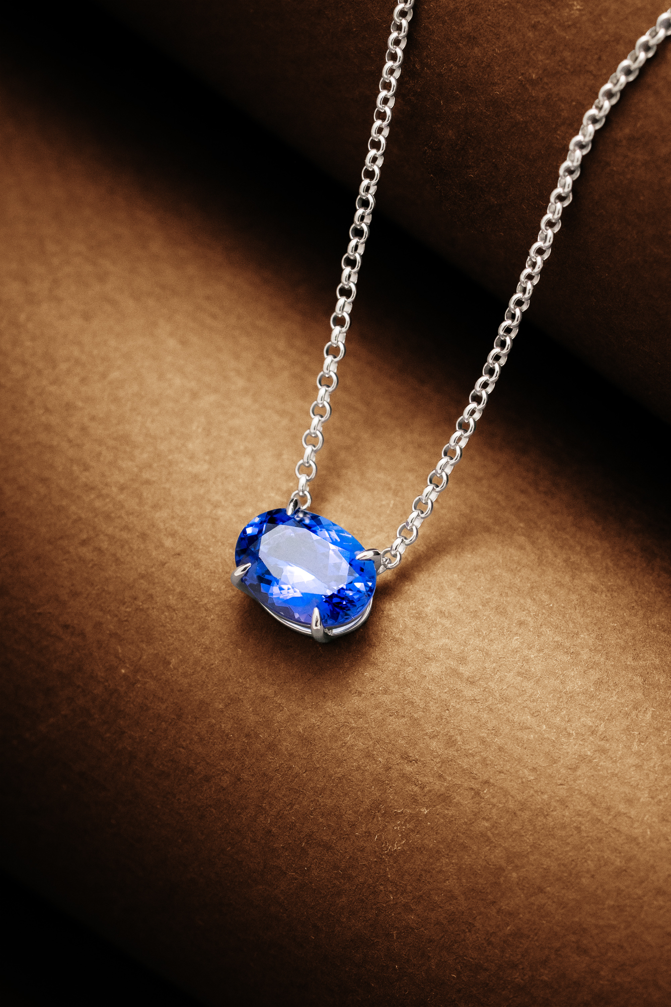 Подвеска с танзанитом 4.3 ct