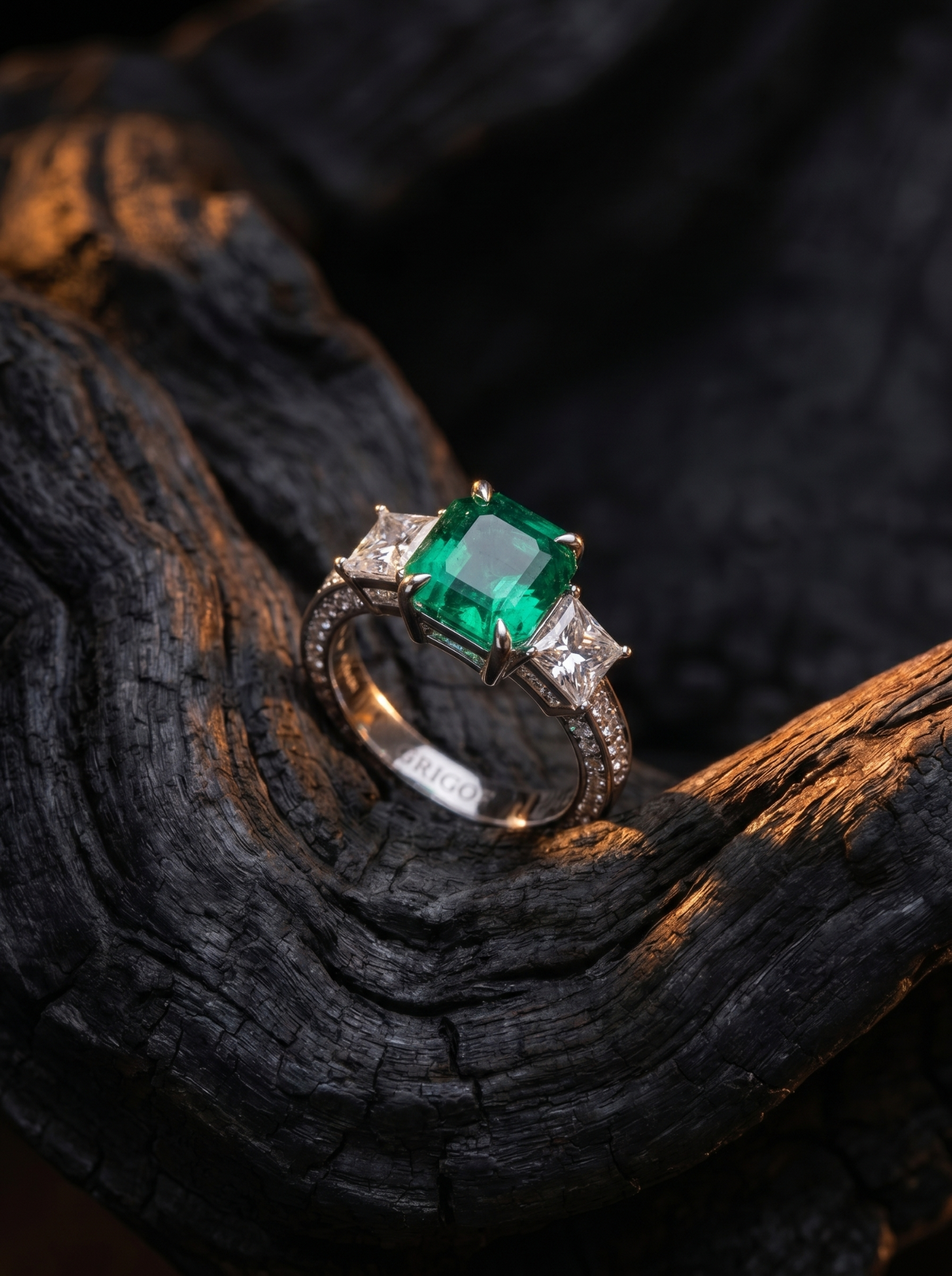 Кольцо с изумрудом 3.80 ct